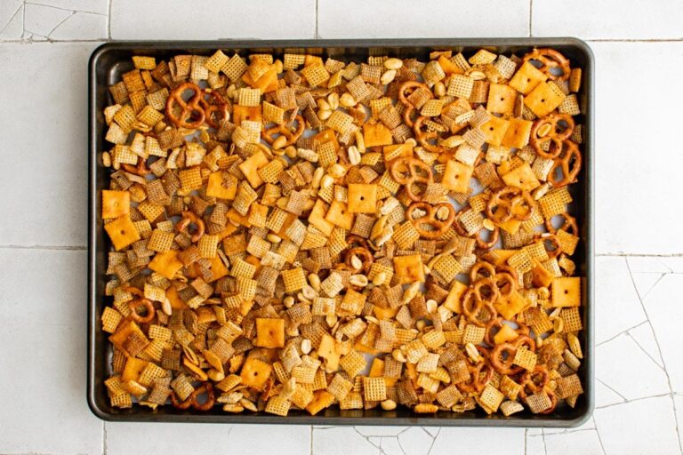 Spicy Chex Mix {Easy Recipe for Holidays or Game Day} – Yellow Bliss Road